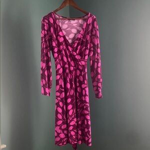 Simply Styled Magenta Floral Long Sleeve Dress